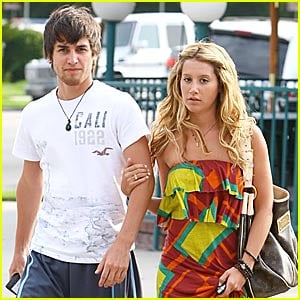 Ashley Tisdale is Paty's Pretty