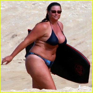 Keely Shaye Smith is a Boogie Board Babe