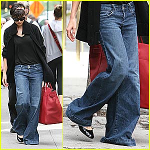 Katie Holmes: Wide-Leg Jeans Are In Again!