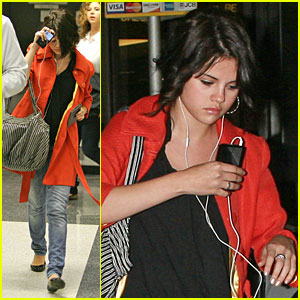 Selena Gomez is View-ing New York