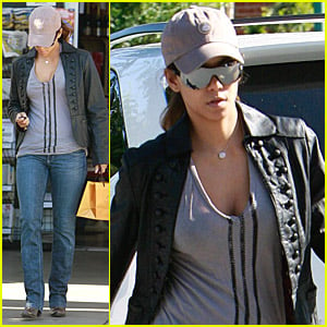 Halle Berry Goes Out For Groceries