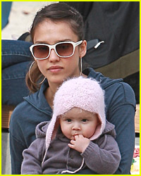 Jessica Alba Enjoys An Afternoon With Honor Marie