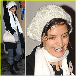 Katie Holmes: Say Cheese!