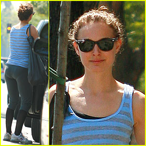 Natalie Portman is Sweatpants Sweet