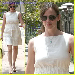 Jennifer Garner is White Hot | Jennifer Garner | Celebrity News and