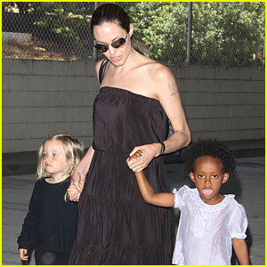 Angelina Jolie Dances With Shiloh & Zee