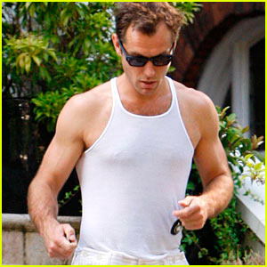 Jude Law: Tank Top Taut
