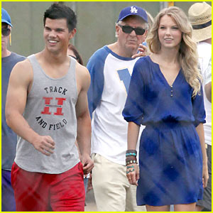 Taylor Swift & Taylor Lautner: Valentine's Day Date!
