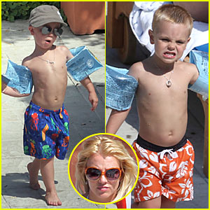 Britney Spears' Sons Get New Buzz Cuts