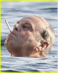 Jack Nicholson Smokes N' Snorkels