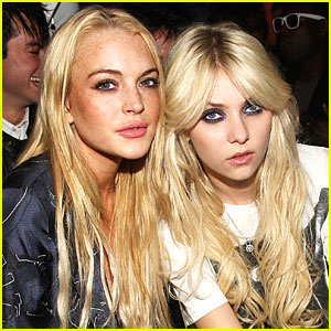 Lindsay Lohan Takes Taylor Momsen Under Her Wings