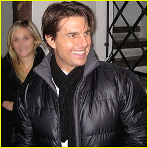 Tom Cruise Signs Autographs in Austria