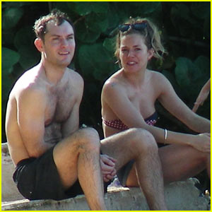 Jude Law: Barbados Lovefest with Sienna Miller!