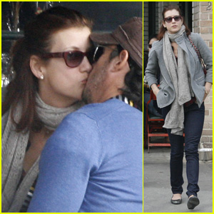 Kate Walsh Catches A Kiss