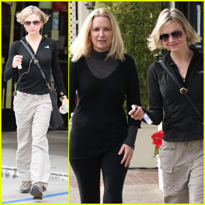 Renee Zellweger: Quality Time With Brad's Mom