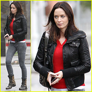 Emily Blunt: I Almost Threw Up Watching 'The Wolfman'!