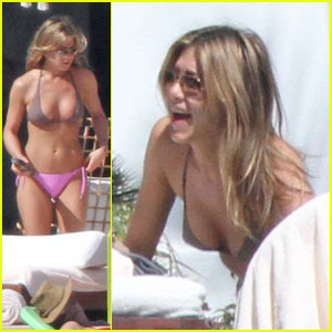 Jennifer Aniston: Cabo Bikini Babe