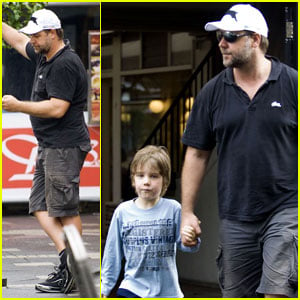 Russell Crowe: Father & Son Bonding