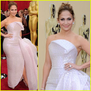 Jennifer Lopez -- Oscars 2010 Red Carpet
