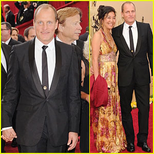 Woody Harrelson -- Oscars 2010 Red Carpet