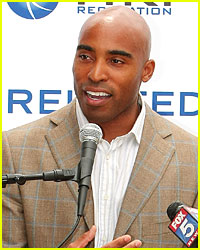 Tiki Barber's Pregnant Wife Files For Divorce Early