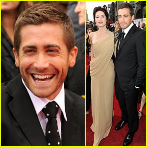Jake Gyllenhaal: TOM FORD Suit Sexy
