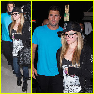 Avril Lavigne & Brody Jenner: Las Palmas Date Night