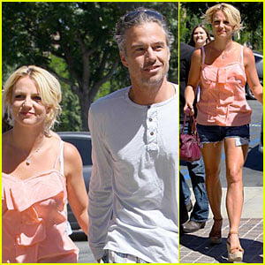 Britney Spears: M. Fredric Active with Jason Trawick!
