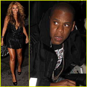 Beyonce & Jay-Z: 'Forever Young' Duet at Yankees Stadium!