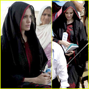 Angelina Jolie in Pakistan -- FIRST PICS