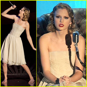 Innocent: Taylor Swift's VMAs Performance!
