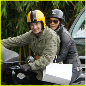 Halle Berry & Olivier Martinez: Motorcycle Mates