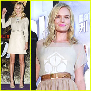 Kate Bosworth: 'Warrior's Way' in Seoul!