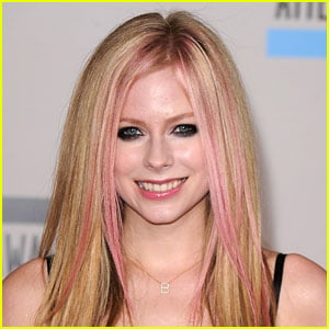 Avril Lavigne: 'What the Hell' Song Preview!