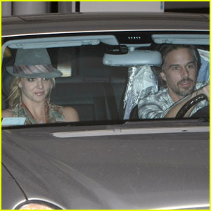 Britney Spears & Jason Trawick Show a United Front