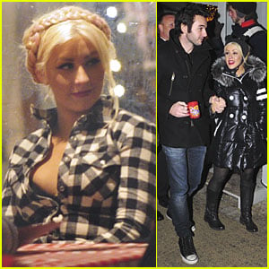 Christina Aguilera: Berlin Christmas Market with Matt Rutler!