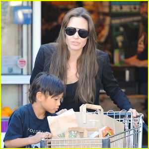 Angelina Jolie: Whole Foods Fun with Pax!