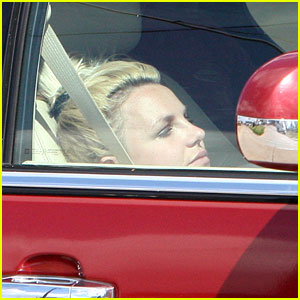 Britney Spears: Pizza Pit Stop!
