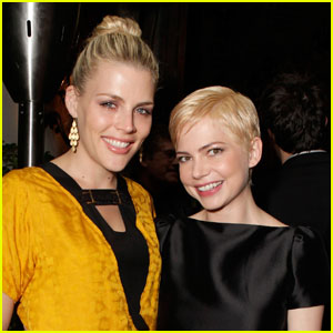 Michelle Williams & Busy Philipps: Audi Party Pals