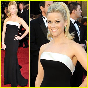 Reese Witherspoon - Oscars 2011 Red Carpet