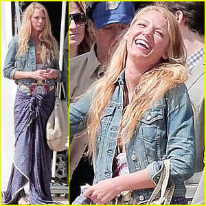 Blake Lively: Pacific Coast Cutie!