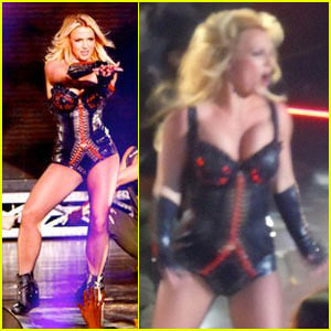 Britney Spears: Palms Performance in Vegas!