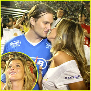 Gisele Bundchen & Tom Brady: Carnival Kiss!