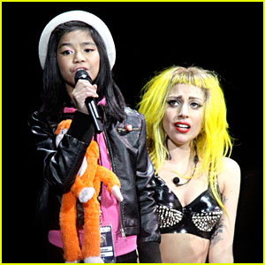 Lady Gaga Performs 'Born This Way' with Maria Aragon
