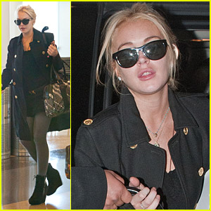 Lindsay Lohan Leaves Los Angeles