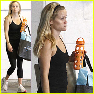 Reese Witherspoon: Physique 57 Workout!