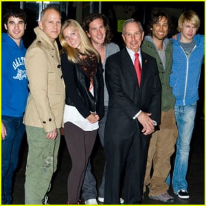 Glee Gang: Press Conference with Mayor Bloomberg!