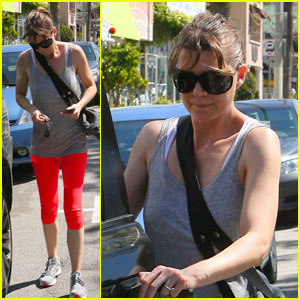 Ellen Pompeo: Lady in Red Workout Pants