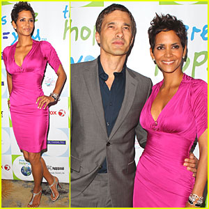 Halle Berry: Silver Rose Awards Gala!