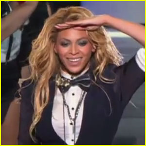 Beyonce: Oprah, We Can 'Run the World'!